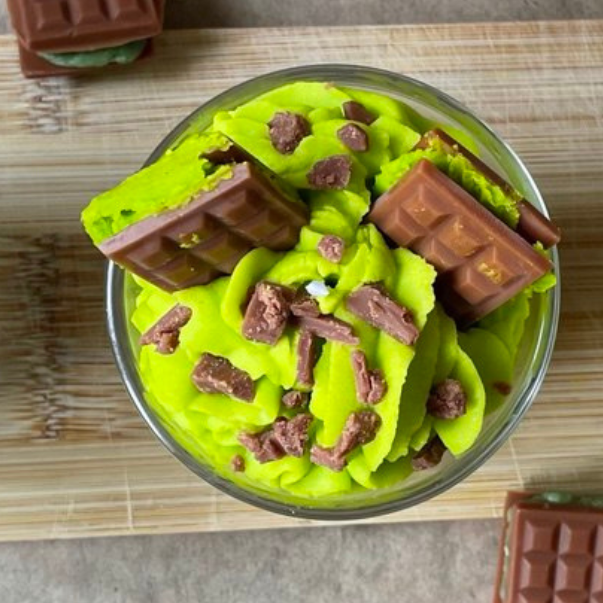 Dubai-Inspired Chocolate Pistachio Dessert Candle